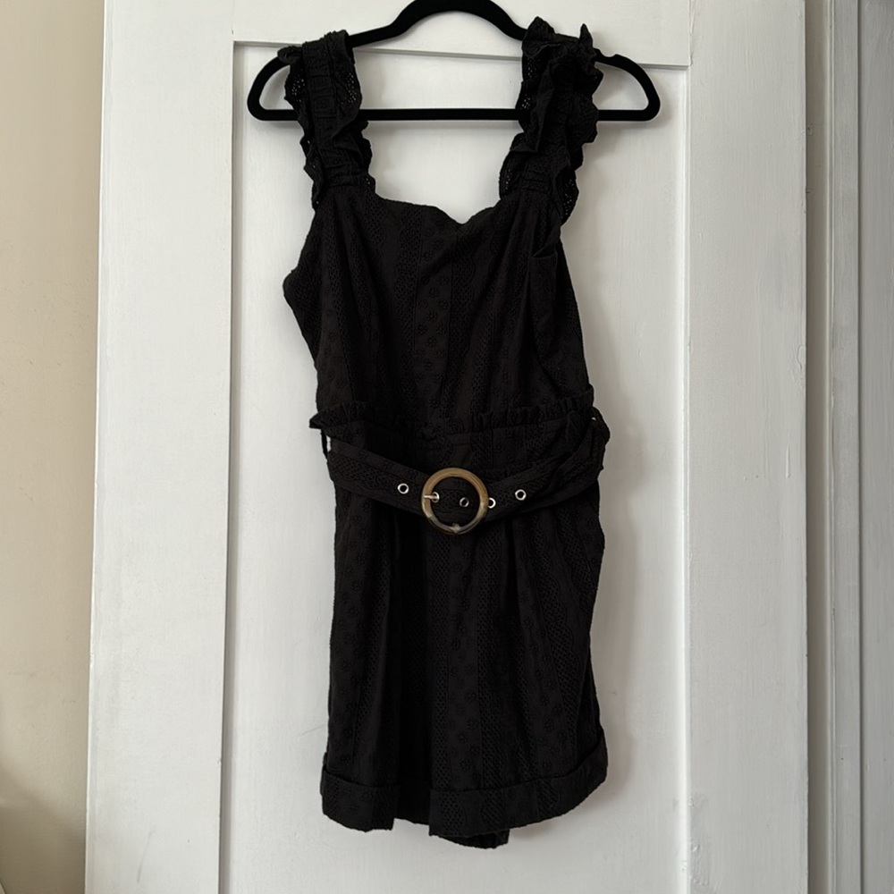 Adelyn Rae Black Cotton Lace Belted Short  Romper Size Small